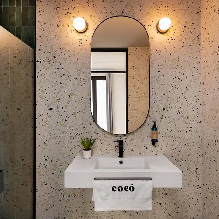 Coeo Parras Design Apartments *