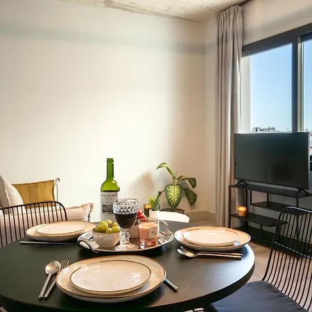 Coeo Parras Design Apartments *